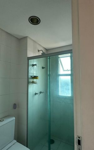 Apartamento à venda com 79m², 2 quartos e 2 vagasBanheiro da Suíte