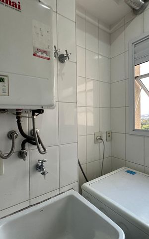 Apartamento à venda com 79m², 2 quartos e 2 vagasÁrea de Serviço