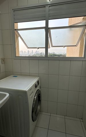 Apartamento à venda com 79m², 2 quartos e 2 vagasÁrea de Serviço
