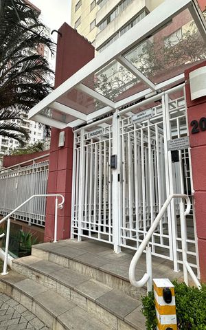 Apartamento à venda com 79m², 2 quartos e 2 vagasFachada e portaria