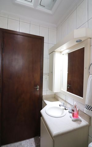 Apartamento à venda com 64m², 2 quartos e 2 vagasBanheiro Social