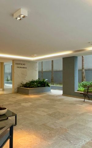Apartamento para alugar com 100m², 2 quartos e 1 vaga Apartamento para alugar com 100m², 2 quartos e 1 vagaHall de entrada