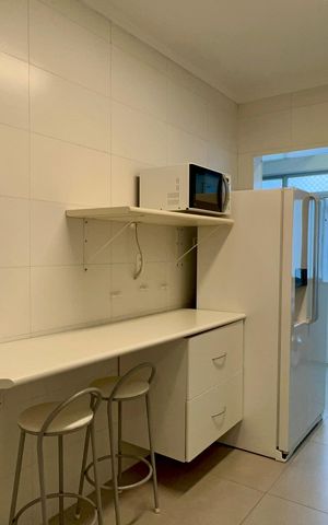Apartamento para alugar com 100m², 2 quartos e 1 vaga Apartamento para alugar com 100m², 2 quartos e 1 vagaCozinha