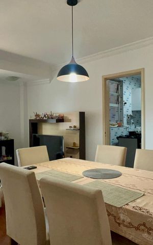 Apartamento à venda com 73m², 2 quartos e sem vaga Apartamento à venda com 73m², 2 quartos e sem vagaSala de Jantar