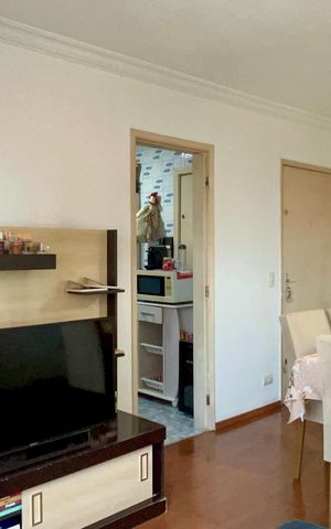 Apartamento à venda com 73m², 2 quartos e sem vaga Apartamento à venda com 73m², 2 quartos e sem vagaSala de TV