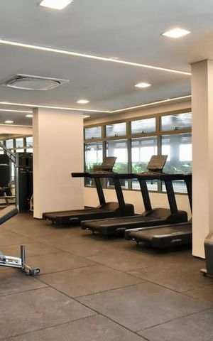 Studio à venda com 42m², 1 quarto e 1 vaga Studio à venda com 42m², 1 quarto e 1 vagaÁrea comum - Academia