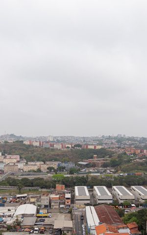 Apartamento à venda com 45m², 2 quartos e 1 vaga Apartamento à venda com 45m², 2 quartos e 1 vagaVista