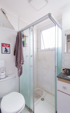 Apartamento à venda com 45m², 2 quartos e 1 vaga Apartamento à venda com 45m², 2 quartos e 1 vagaBanheiro