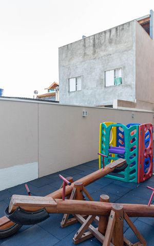 Apartamento à venda com 45m², 2 quartos e 1 vaga Apartamento à venda com 45m², 2 quartos e 1 vagaÁrea comum - Playground