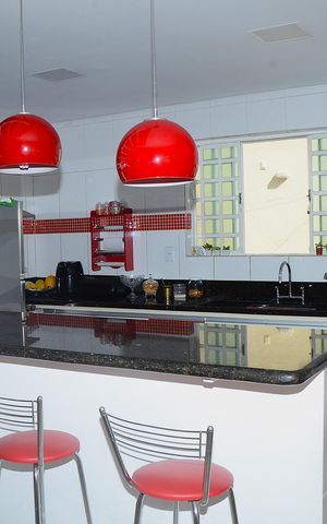 Casa para alugar com 300m², 3 quartos e 2 vagasCozinha