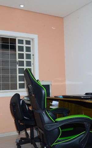 Casa para alugar com 300m², 3 quartos e 2 vagasQuarto 1
