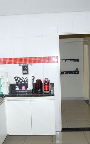Casa para alugar com 300m², 3 quartos e 2 vagasCozinha