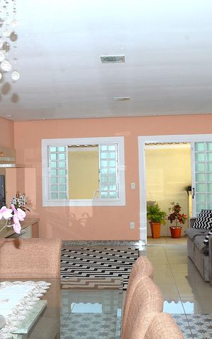 Casa para alugar com 300m², 3 quartos e 2 vagasDetalhe Sala