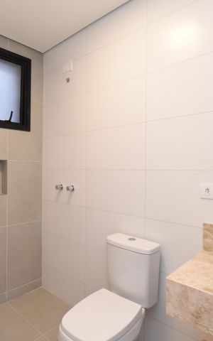 Casa para alugar com 225m², 3 quartos e 4 vagasBanheiro de serviço