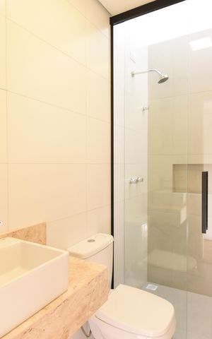Casa para alugar com 225m², 3 quartos e 4 vagasBanheiro da Suíte 2