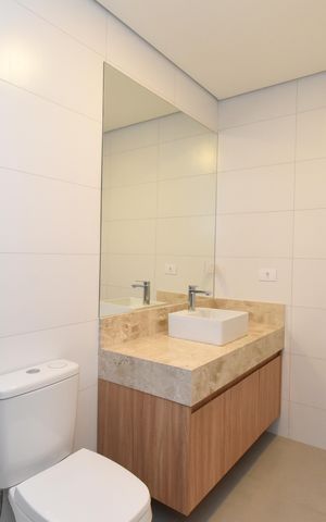 Casa para alugar com 225m², 3 quartos e 4 vagasBanheiro da Suíte 1