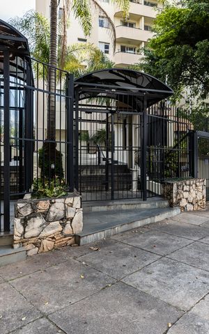 Apartamento para alugar com 72m², 3 quartos e 1 vagaFachada