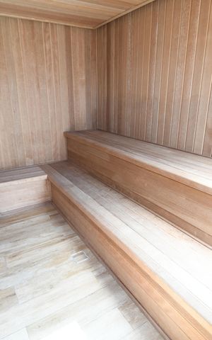 Apartamento à venda com 80m², 2 quartos e 2 vagasÁrea comum - Sauna