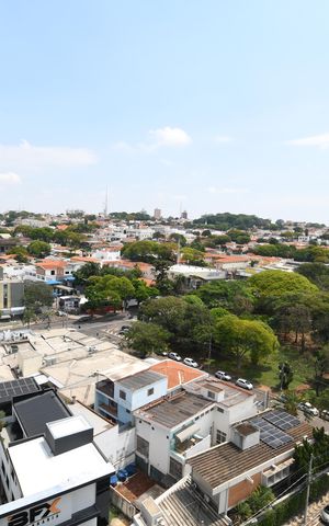 Apartamento à venda com 80m², 2 quartos e 2 vagasVista da Suíte 2