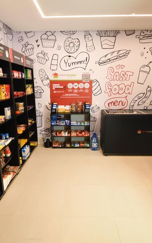 Apartamento à venda com 80m², 2 quartos e 2 vagasÁrea comum - Mercearia