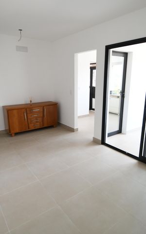 Apartamento à venda com 80m², 2 quartos e 2 vagasSala