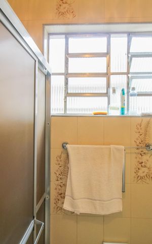 Casa à venda com 138m², 4 quartos e 1 vagaBanheiro Social 2