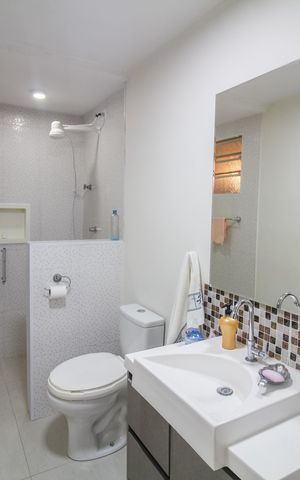 Casa à venda com 138m², 4 quartos e 1 vagaBanheiro Social