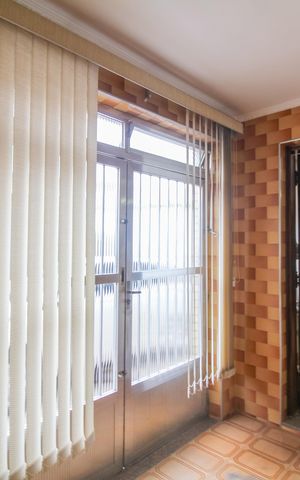 Casa à venda com 138m², 4 quartos e 1 vagaSala 2