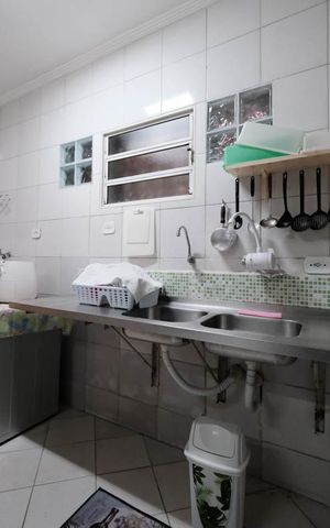 Casa para alugar com 210m², 2 quartos e 2 vagasCozinha