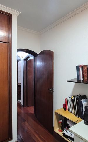 Casa à venda com 242m², 3 quartos e 2 vagasQuarto 1