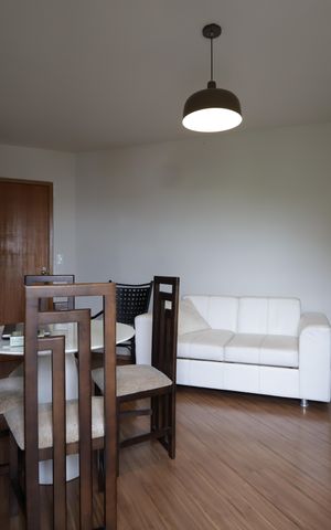Apartamento para alugar com 63m², 2 quartos e 2 vagasSala