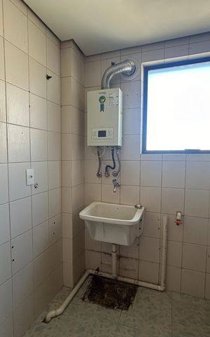 Apartamento à venda com 187m², 3 quartos e 2 vagasÁrea de Serviço