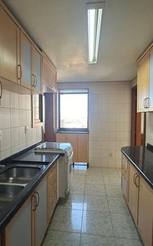 Apartamento à venda com 187m², 3 quartos e 2 vagasCozinha