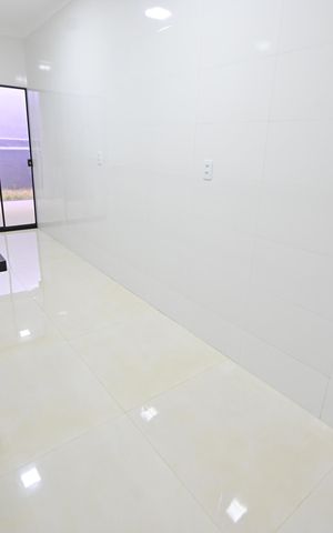 Casa à venda com 132m², 3 quartos e 4 vagas Casa à venda com 132m², 3 quartos e 4 vagasCozinha