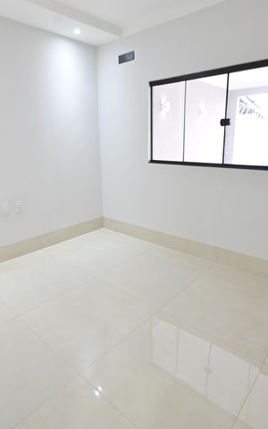 Casa à venda com 132m², 3 quartos e 4 vagas Casa à venda com 132m², 3 quartos e 4 vagasQuarto 2
