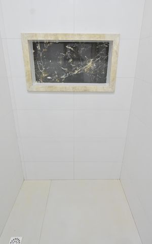 Casa à venda com 132m², 3 quartos e 4 vagas Casa à venda com 132m², 3 quartos e 4 vagasBanheiro