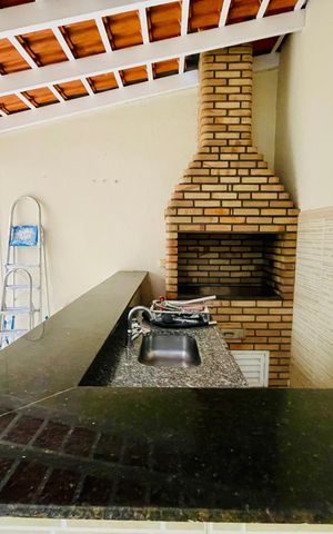 Casa de condomínio à venda com 210m², 3 quartos e 3 vagas Casa de condomínio à venda com 210m², 3 quartos e 3 vagasChurrasqueira