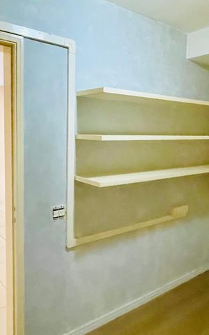 Casa de condomínio à venda com 210m², 3 quartos e 3 vagas Casa de condomínio à venda com 210m², 3 quartos e 3 vagasDepósito da garagem