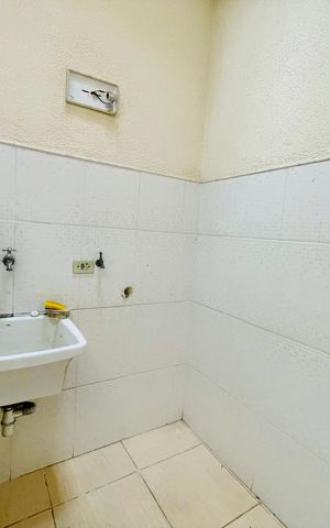 Casa de condomínio à venda com 210m², 3 quartos e 3 vagas Casa de condomínio à venda com 210m², 3 quartos e 3 vagasÁrea de Serviço
