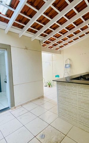 Casa de condomínio à venda com 210m², 3 quartos e 3 vagas Casa de condomínio à venda com 210m², 3 quartos e 3 vagasChurrasqueira
