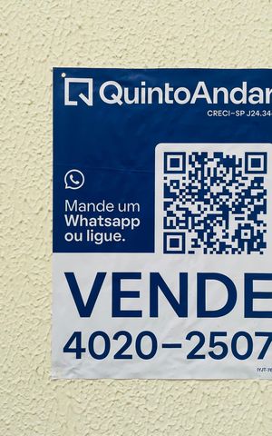 Casa de condomínio à venda com 210m², 3 quartos e 3 vagas Casa de condomínio à venda com 210m², 3 quartos e 3 vagasPlaca