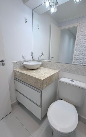 Apartamento à venda com 49m², 2 quartos e 1 vaga Apartamento à venda com 49m², 2 quartos e 1 vagaBanheiro