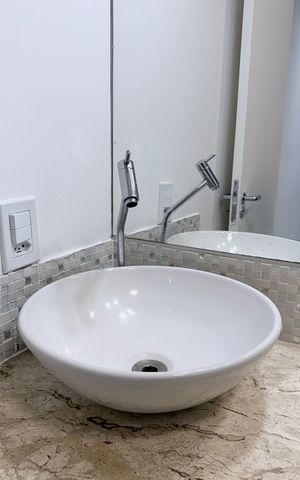Apartamento à venda com 49m², 2 quartos e 1 vaga Apartamento à venda com 49m², 2 quartos e 1 vagaBanheiro