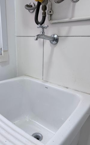 Apartamento à venda com 49m², 2 quartos e 1 vaga Apartamento à venda com 49m², 2 quartos e 1 vagaÁrea de Serviço