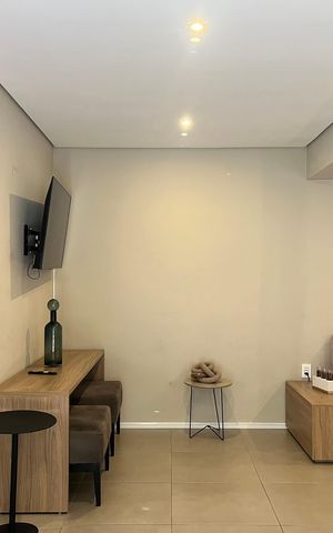 Apartamento à venda com 26m², 1 quarto e sem vaga Apartamento à venda com 26m², 1 quarto e sem vagaÁrea comum - Salão de festas