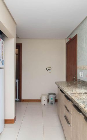 Casa à venda com 154m², 3 quartos e 2 vagasCozinha e Área de Serviço