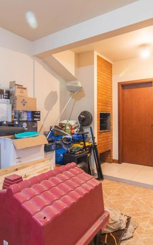 Casa à venda com 154m², 3 quartos e 2 vagasGaragem