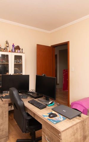Casa à venda com 154m², 3 quartos e 2 vagasQuarto 2