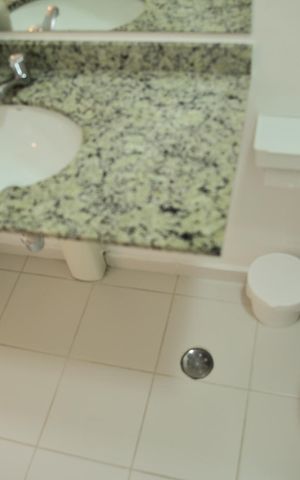 Apartamento à venda com 80m², 3 quartos e 2 vagasBanheiro Social 