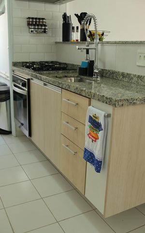Apartamento à venda com 80m², 3 quartos e 2 vagasCozinha 